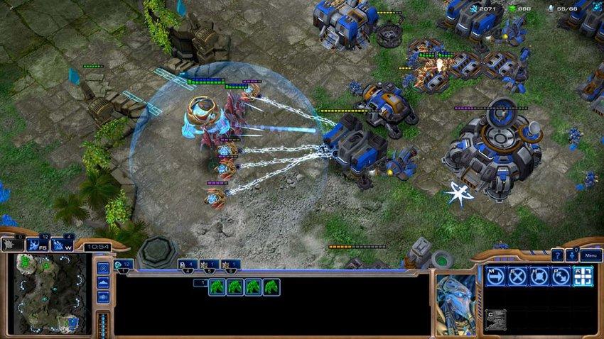 Gameplay action from StarCraft II